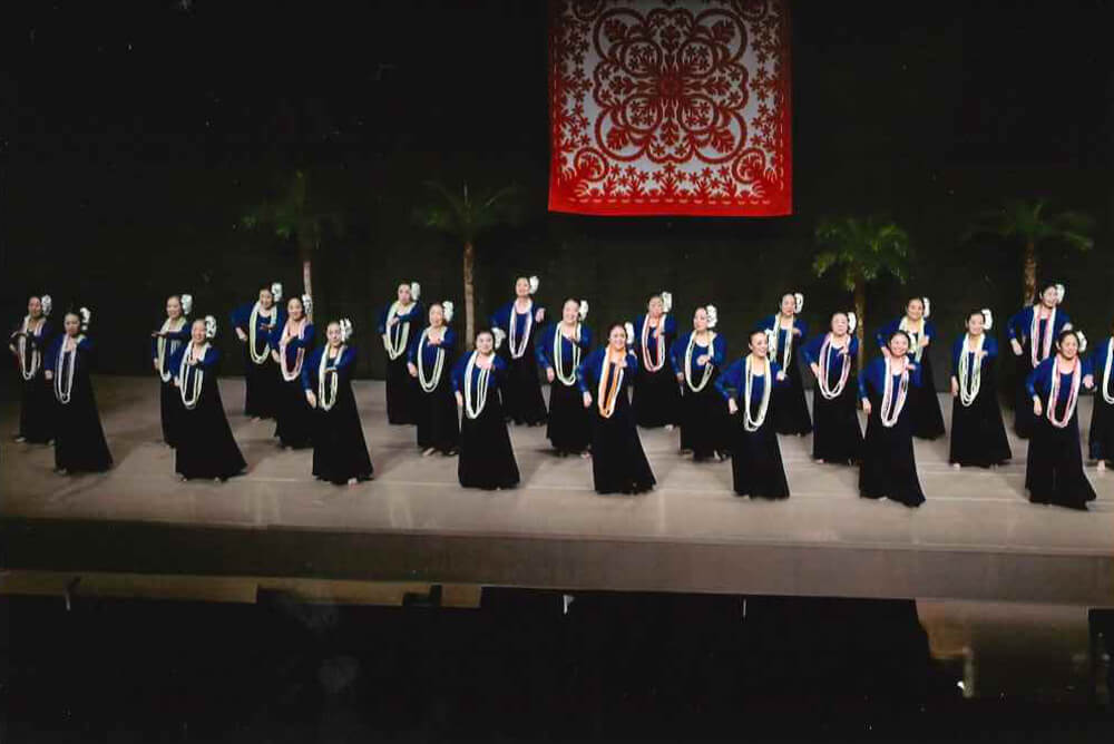 Hula Hālau O Keanuenue ʻOnapua Wilipuia